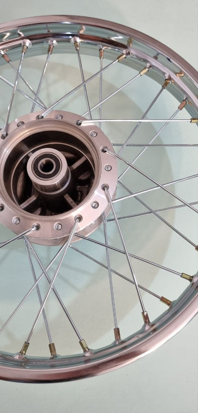 خرید چرخ عقب موتورسیکلت