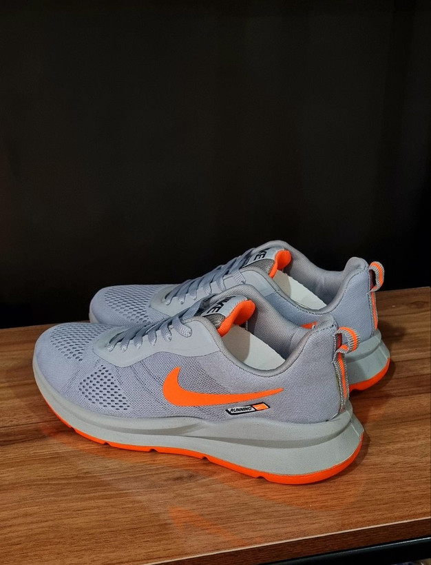 خرید کتونی مناسب دویدن و پیاده روی