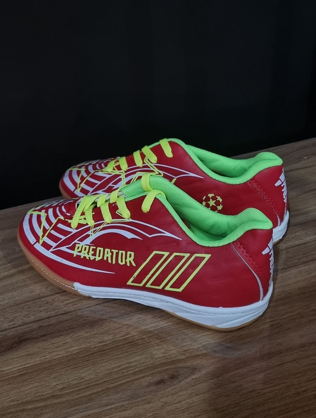 کفش فوتسال بچگانه دوردوخت