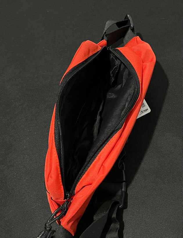 کیف کمری با جنس برزنتی