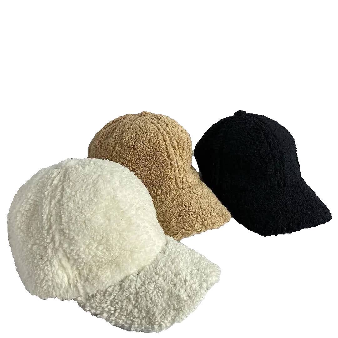 کلاه تدی در رنگبندی