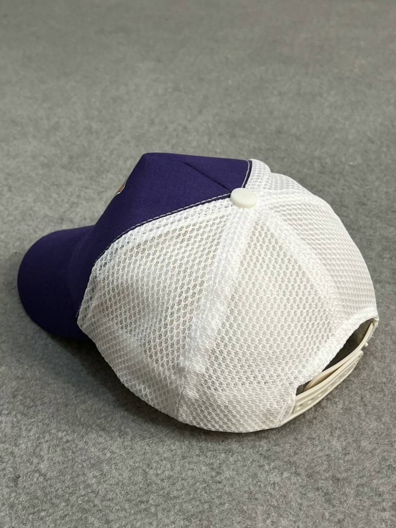 کلاه کپ فوتبالی پشت تور مدل بارسلونا