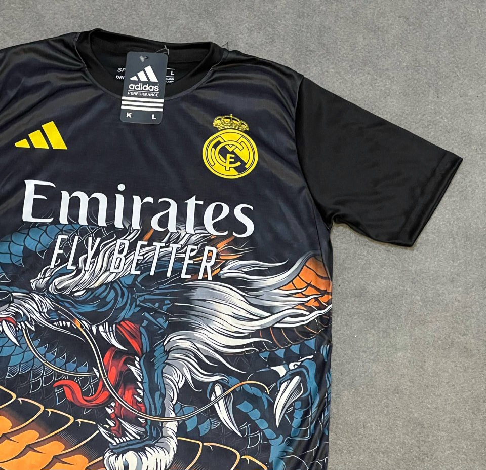 کیت ورزشی رئال مادرید